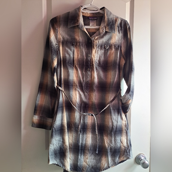 Patagonia Featherstone Dress - Picture 3 of 8